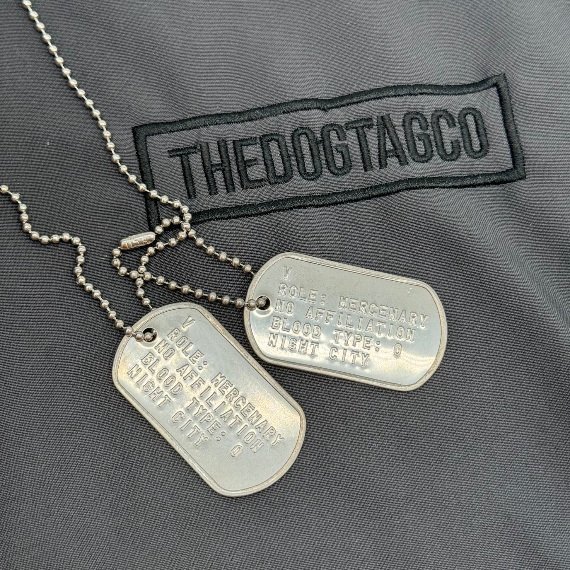 'V' 2077 US Military DOG TAGS Gaming Collectible Pendant COSPLAY Necklace - TheDogTagCo